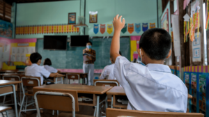 Resulta fundamental relacionar esta conversación pública con la necesidad de incluir a niñas, niños y adolescentes en la estrategia nacional de vacunación.